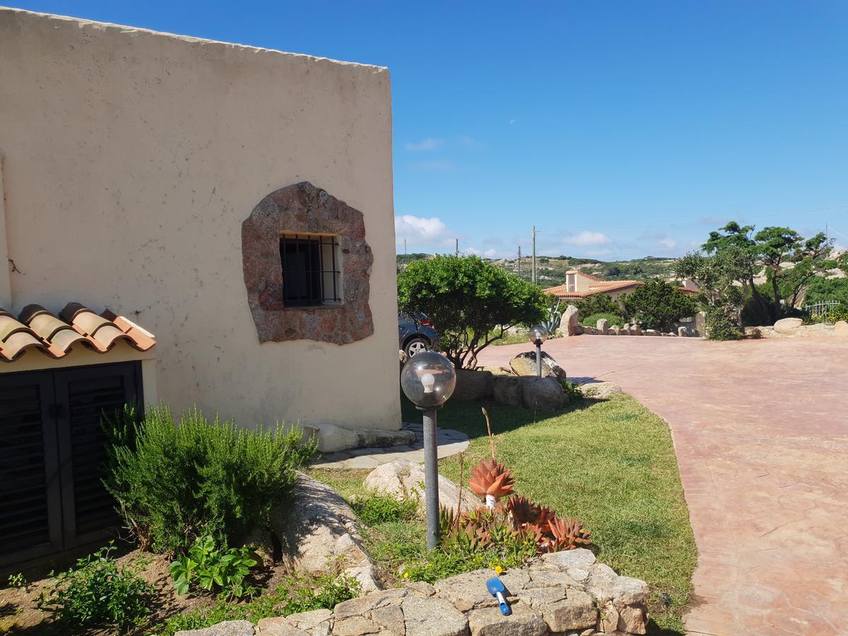 Villa Sprafundu La Maddalena  Eksteriør billede