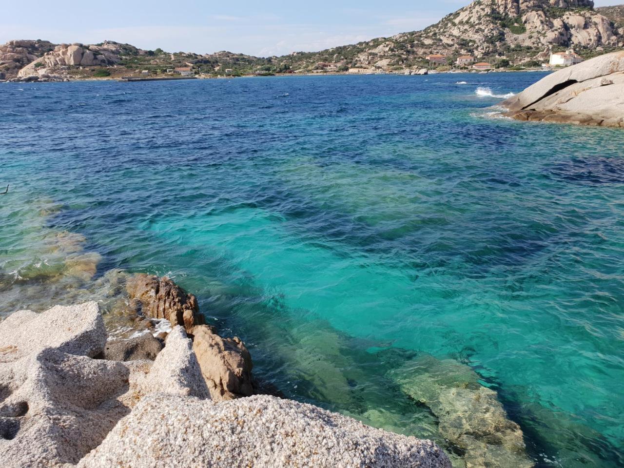 Villa Sprafundu La Maddalena  Eksteriør billede